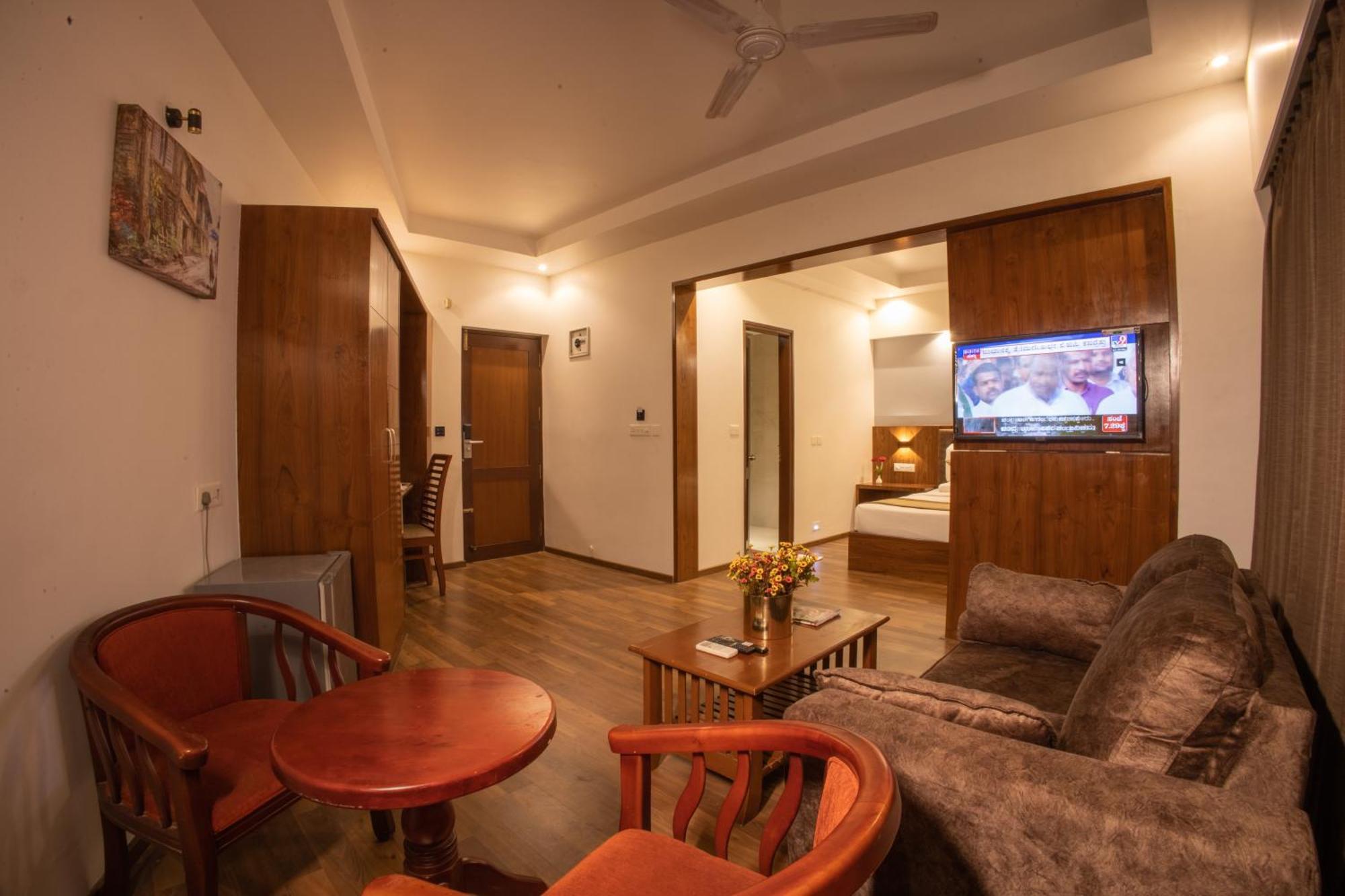 Metro Plaza Hotel By Rak Rooms, Mangaluru Εξωτερικό φωτογραφία