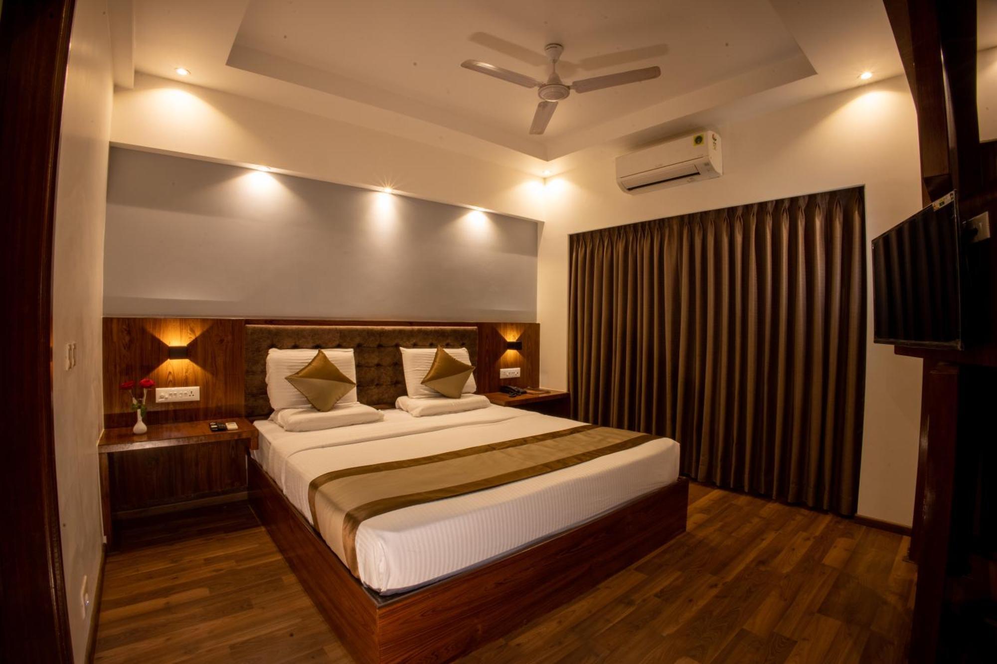 Metro Plaza Hotel By Rak Rooms, Mangaluru Εξωτερικό φωτογραφία