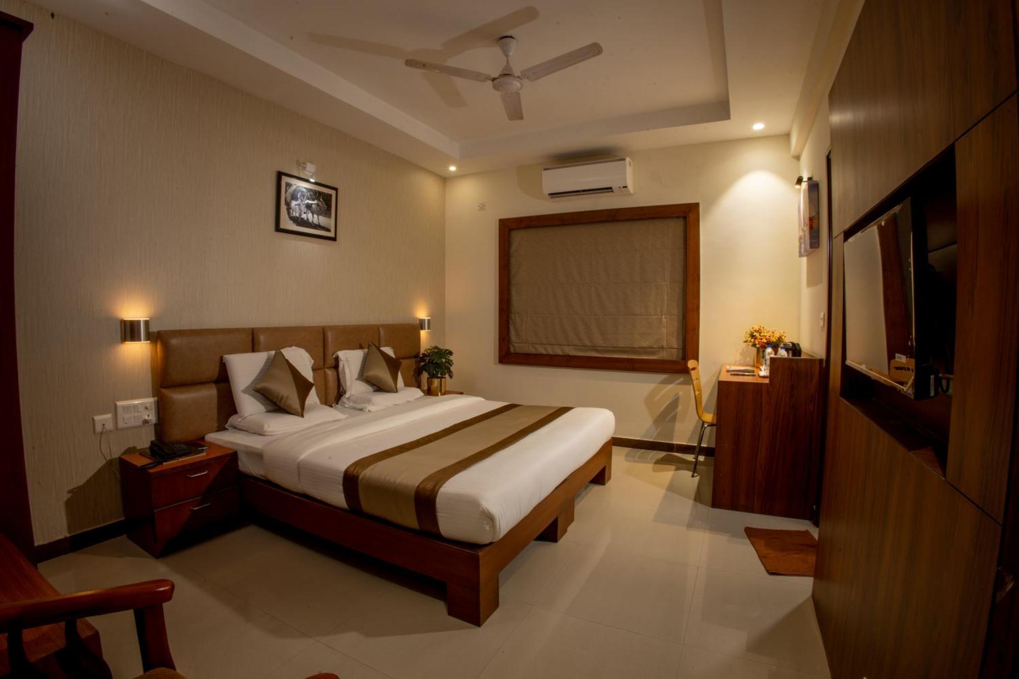 Metro Plaza Hotel By Rak Rooms, Mangaluru Εξωτερικό φωτογραφία
