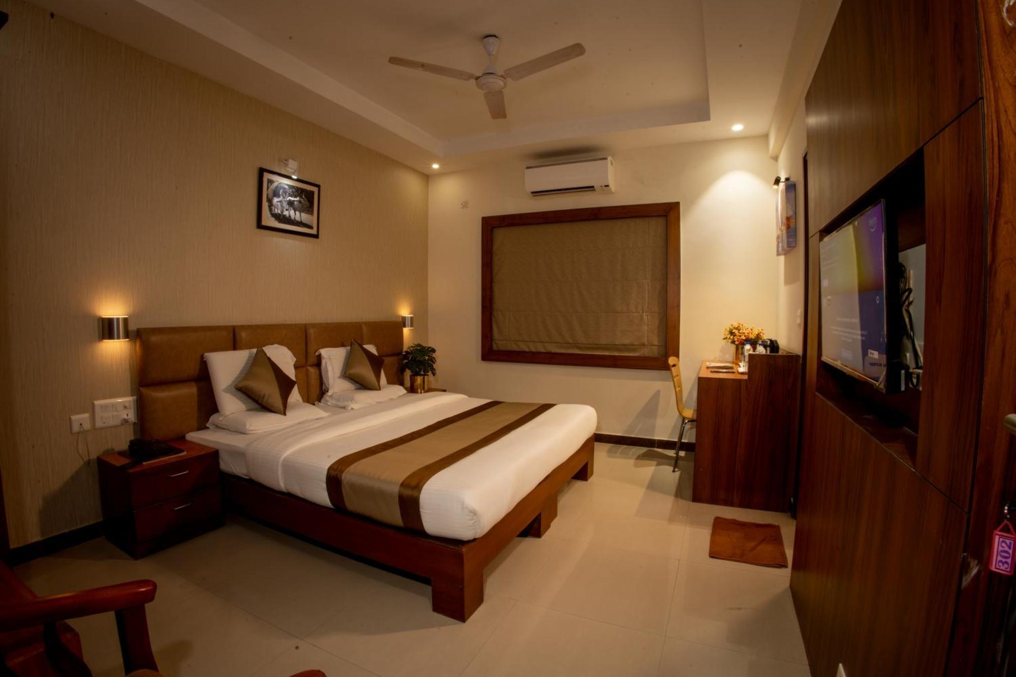 Metro Plaza Hotel By Rak Rooms, Mangaluru Εξωτερικό φωτογραφία