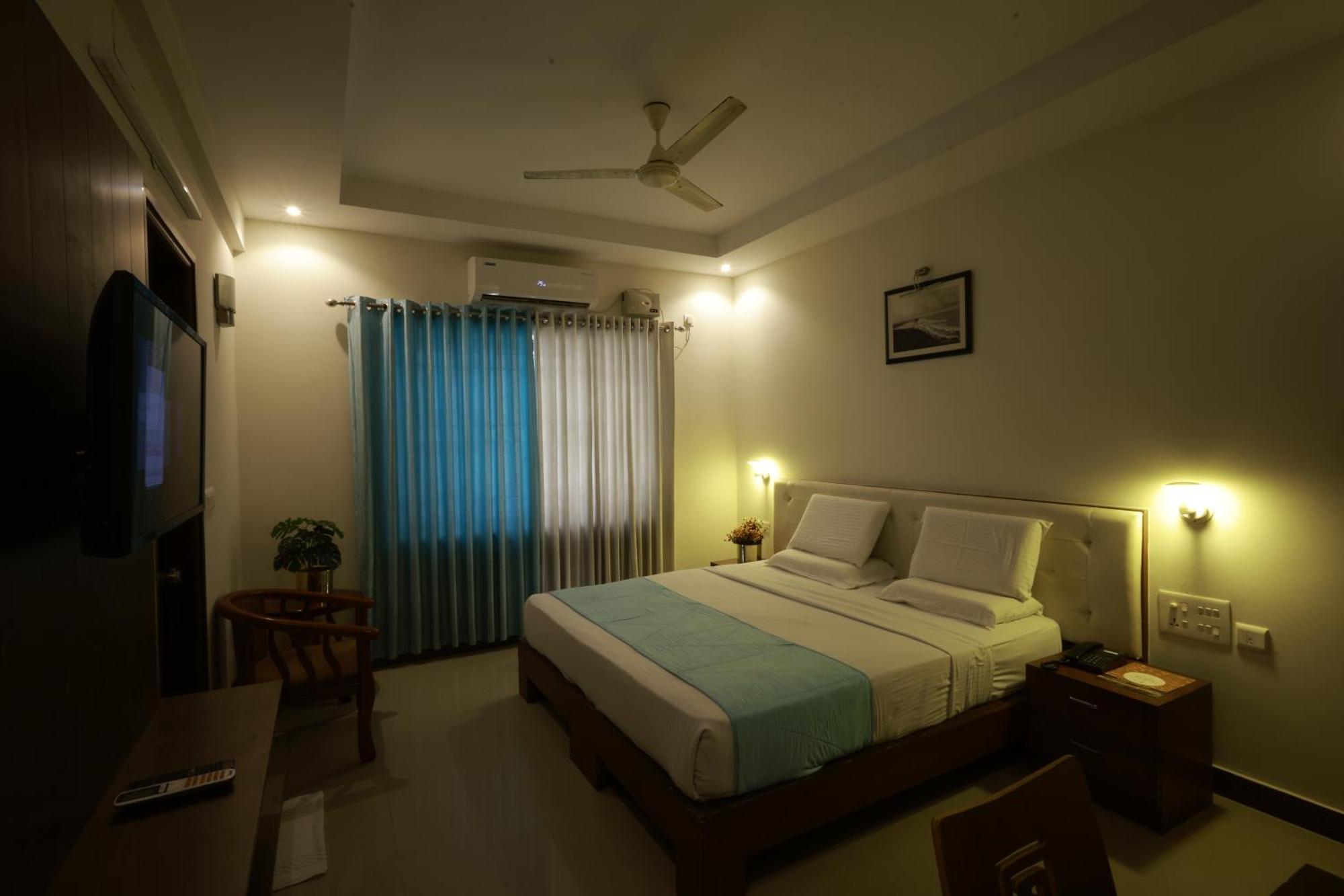 Metro Plaza Hotel By Rak Rooms, Mangaluru Εξωτερικό φωτογραφία